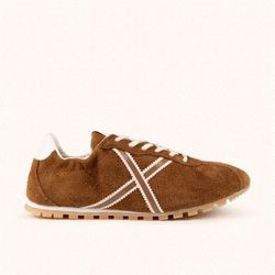 Sneakers Munich Slim 01 Marrón y Blanco